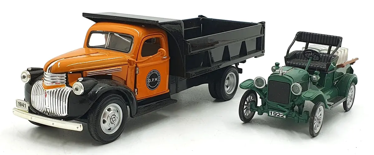 National Motor Mm 1/32 Scale Vty8 - 1922 Ford Pickup 1941 Chevy Dump Truck 1