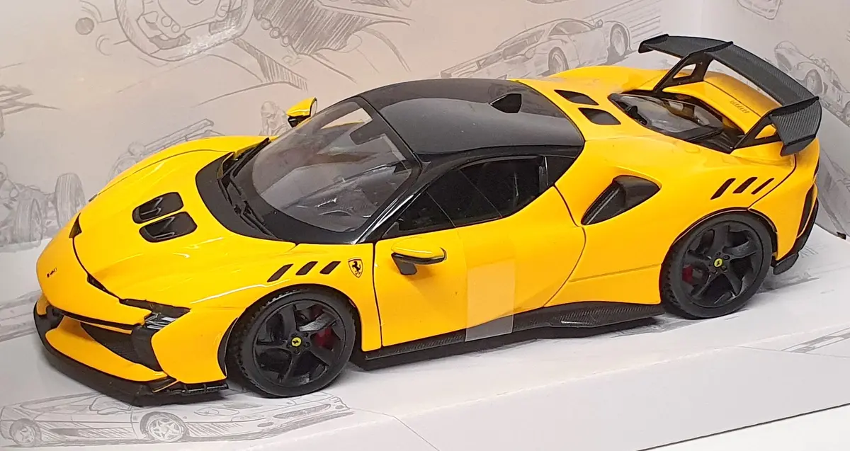 Burago 1/24 Scale Diecast 18-26032 - Ferrari Sf90 Xx Stradale - Yellow 1