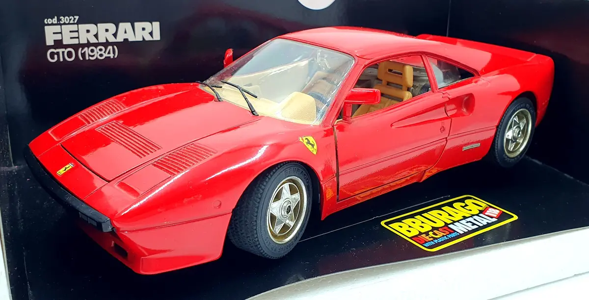 Burago 1/18 Scale 3027 - Ferrari Gto 1984 - Red 1