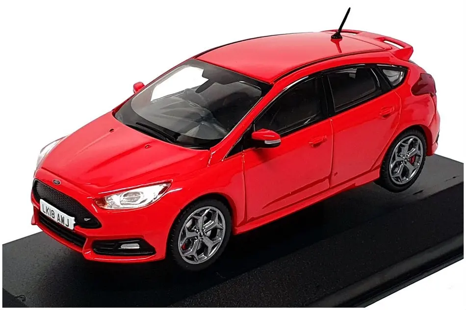 Vanguards 1/43 Scale Va15303 - Ford Focus Mk3 St-3 - Race Red 1
