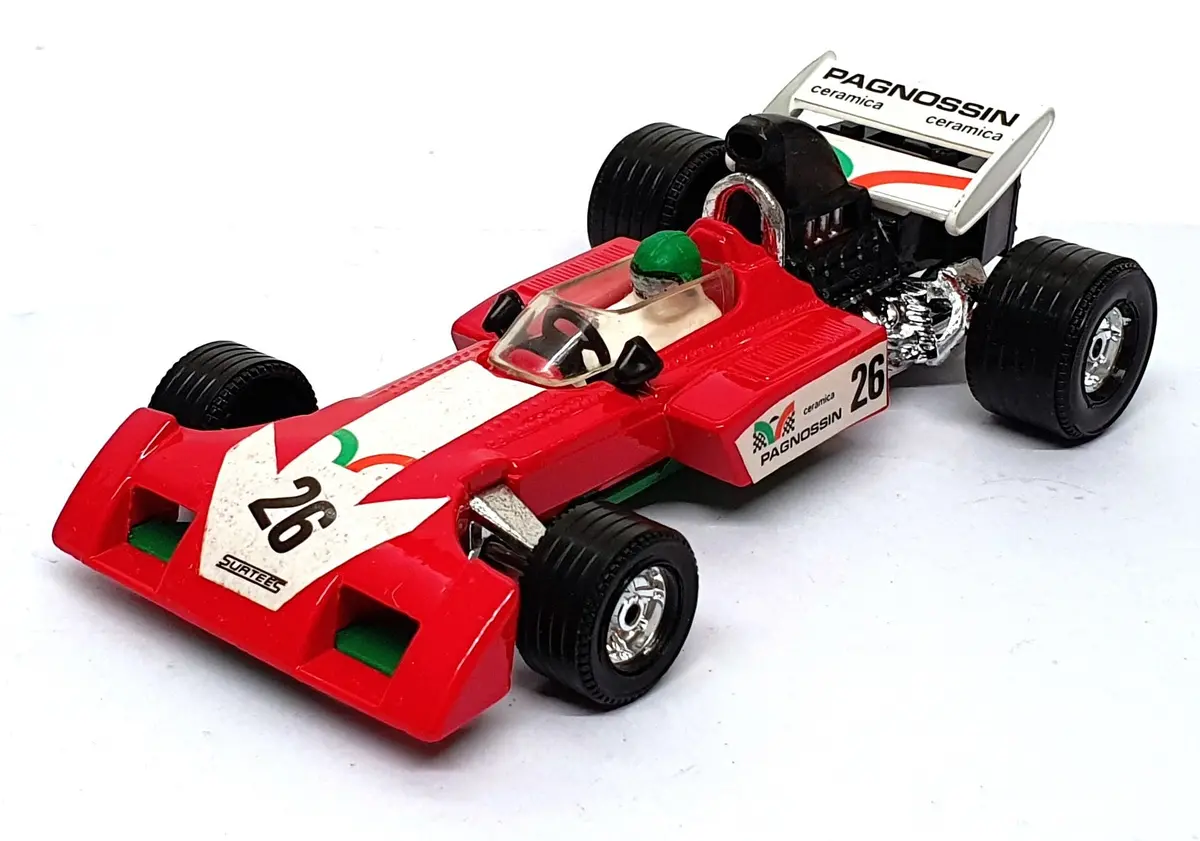 Corgi Toys 1/36 Scale Original 153 - (B) F1 Surtees T.S.9B Italian Finish - Red 1