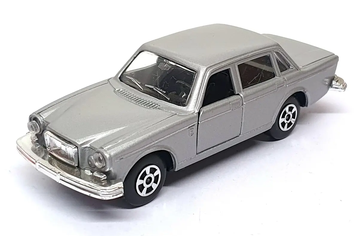 Polistil Appx 10Cm Long Diecast Ce57 - Volvo 164E - Silver 1