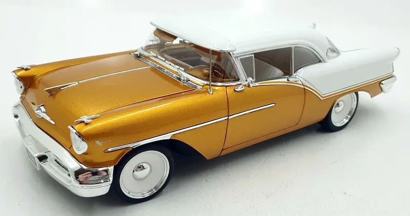 Acme 1/18 Scale Diecast A1808006 - 1957 Oldsmobile Super 88 - Gold/White 1