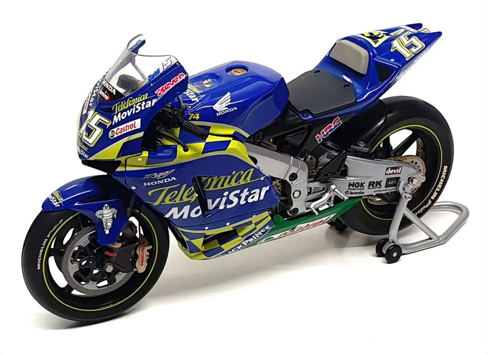 Minichamps 1/12 Scale 122 037115 - Honda Rc211v Gibernau Motogp 2003 1