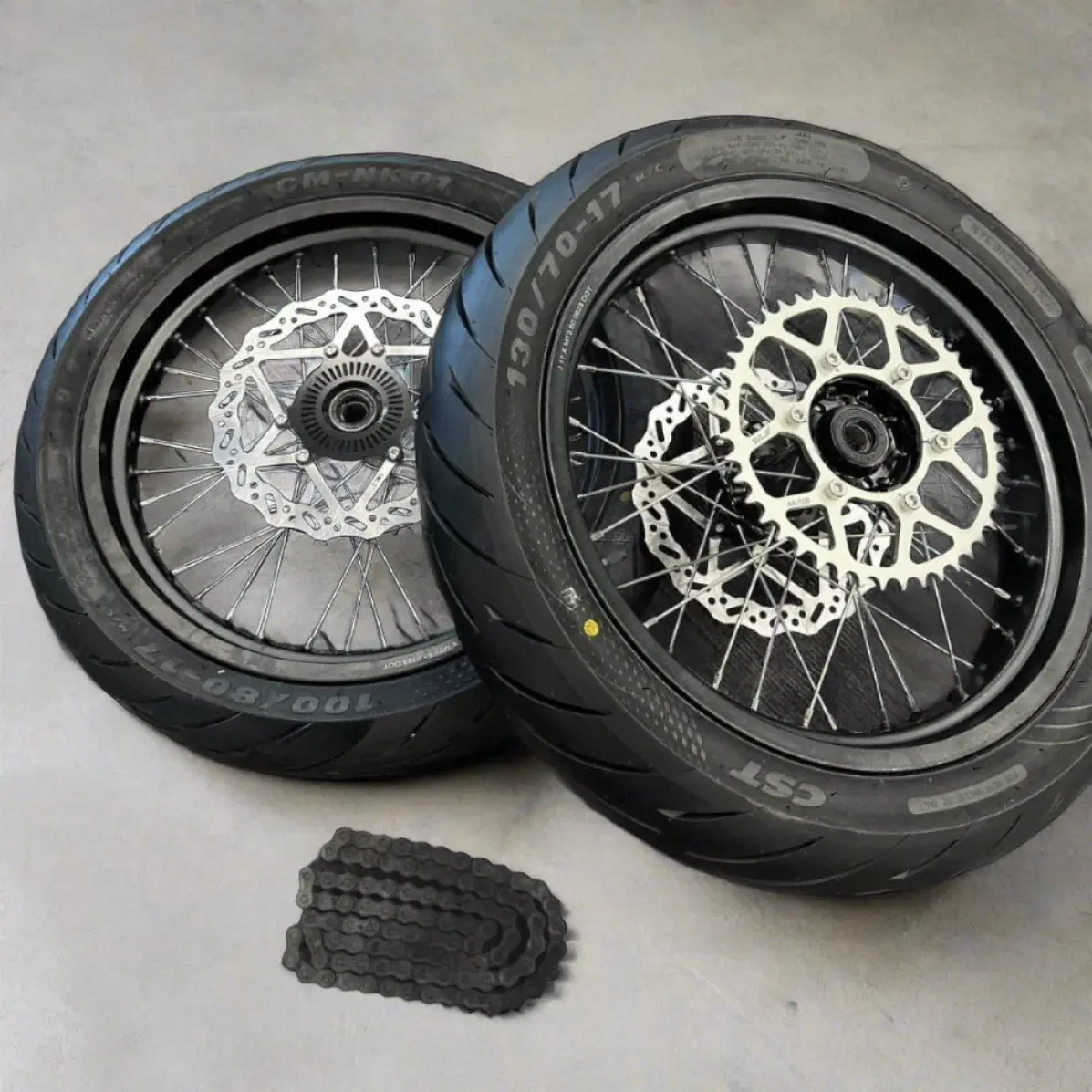 Surron Ultra Bee - Oem 17" Supermoto Wheelset 1
