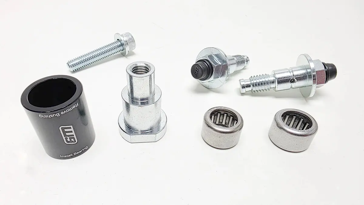 Warp9 Ultra Bee Suspension Triangle Bearing Kit 1