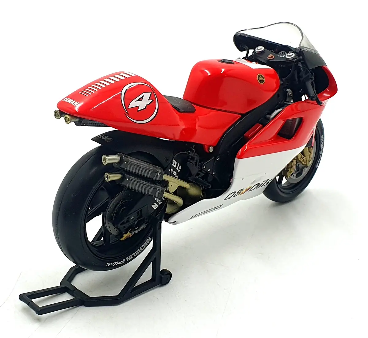 Minichamps 1/12 Scale 122 006304 - Yamaha Yzr 500 Max Biaggi 2001 2