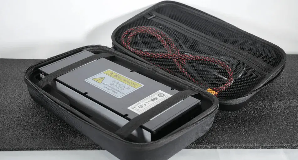 Dhs - Universal 25Amp Fast Charger 1