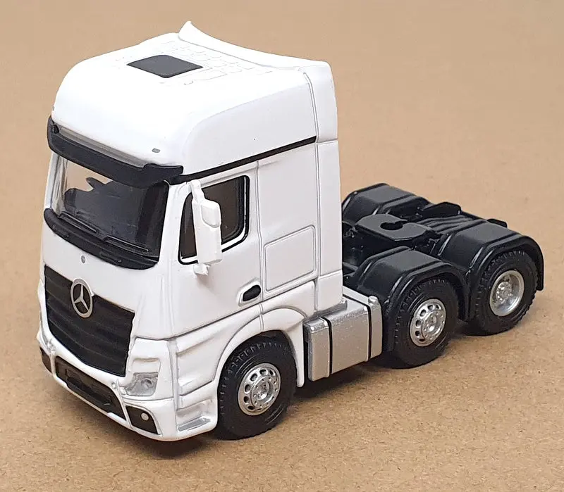 Oxford Diecast 1/76 Scale 76Whmercab - Mercedes Actros Truck Cab - White 1