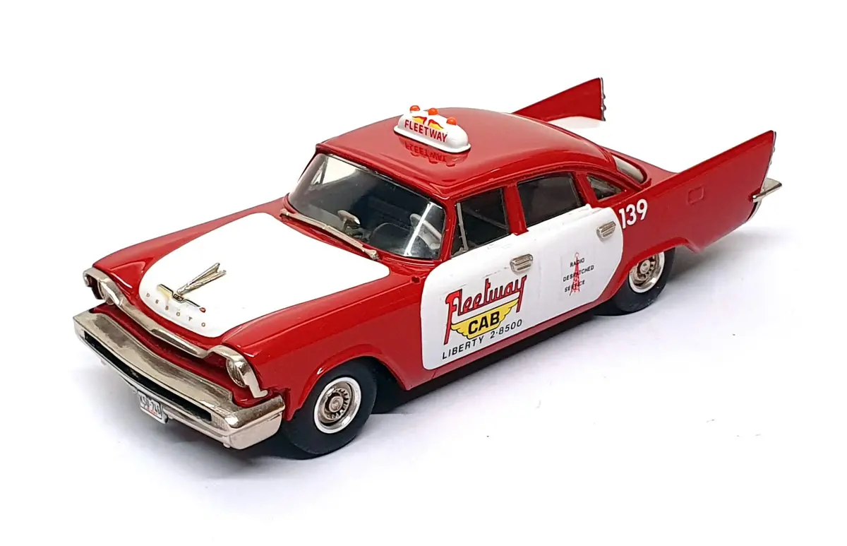 Small Wheels 1/43 Scale Sw12t - 1957 Desoto Firesweep Taxi Fleetway - Red/White 1