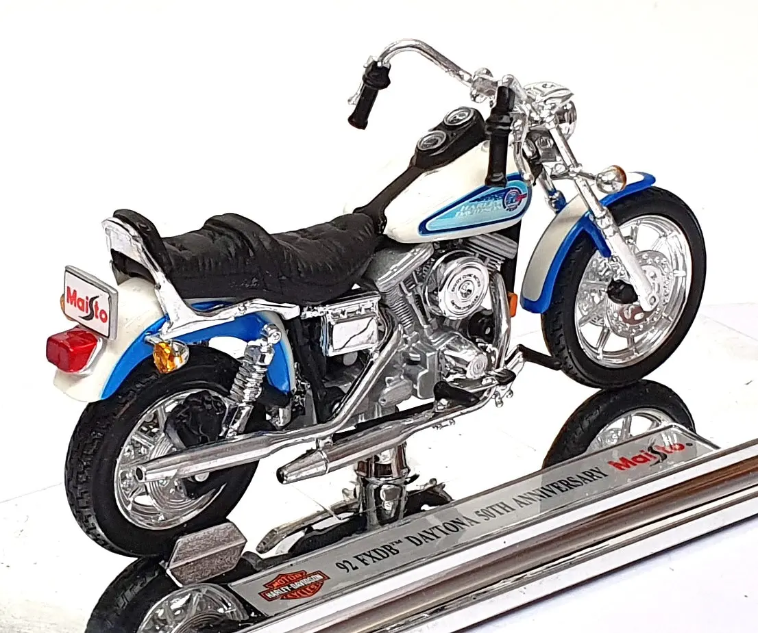 Maisto 1/18 Scale 39360 - 92 Harley Davidson Daytona 50Th Anniversary White/Blue 2