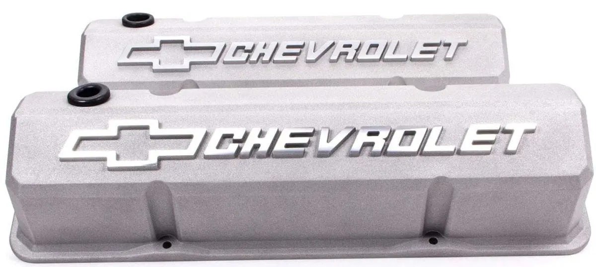 Pr141-925 Die-Cast Aluminum Slant-Edge Valve Covers – Polished Finish 1