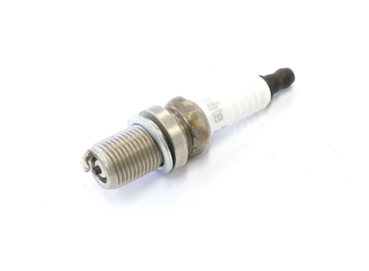 Autolite Rs-Autar3933 High-Performance Racing Spark Plug 1