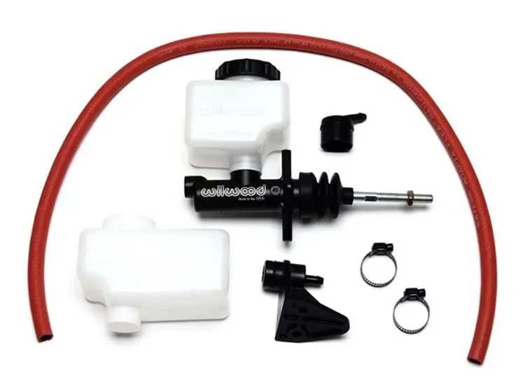 Wilwood Compact Remote Master Cylinder – Flange-Mount Hydraulic Control For Race Cars 1